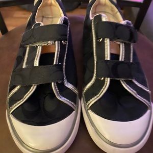 COACH TENNIS SNEAKERS SIZE 6